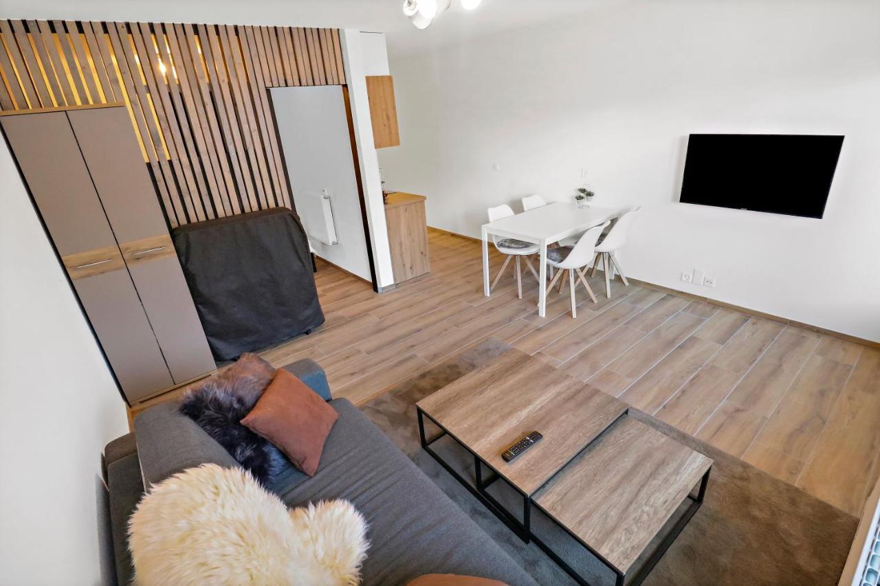קראנס-מונטנה Appartement Cosy Et Renove Au Coeur De La Station מראה חיצוני תמונה